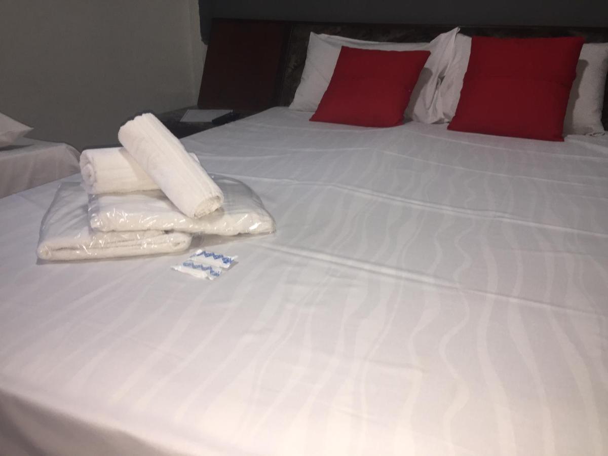 Hotel Cambara Озаску Экстерьер фото